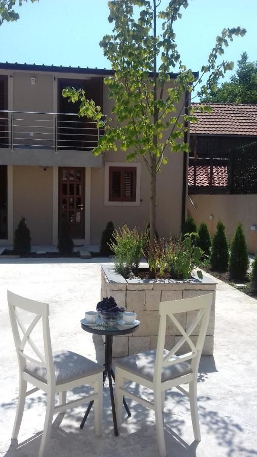 Гостевой дом Tilia Цетине-33