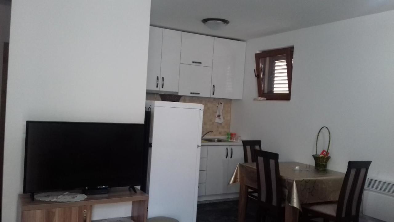 Гостевой дом Tilia Цетине-34