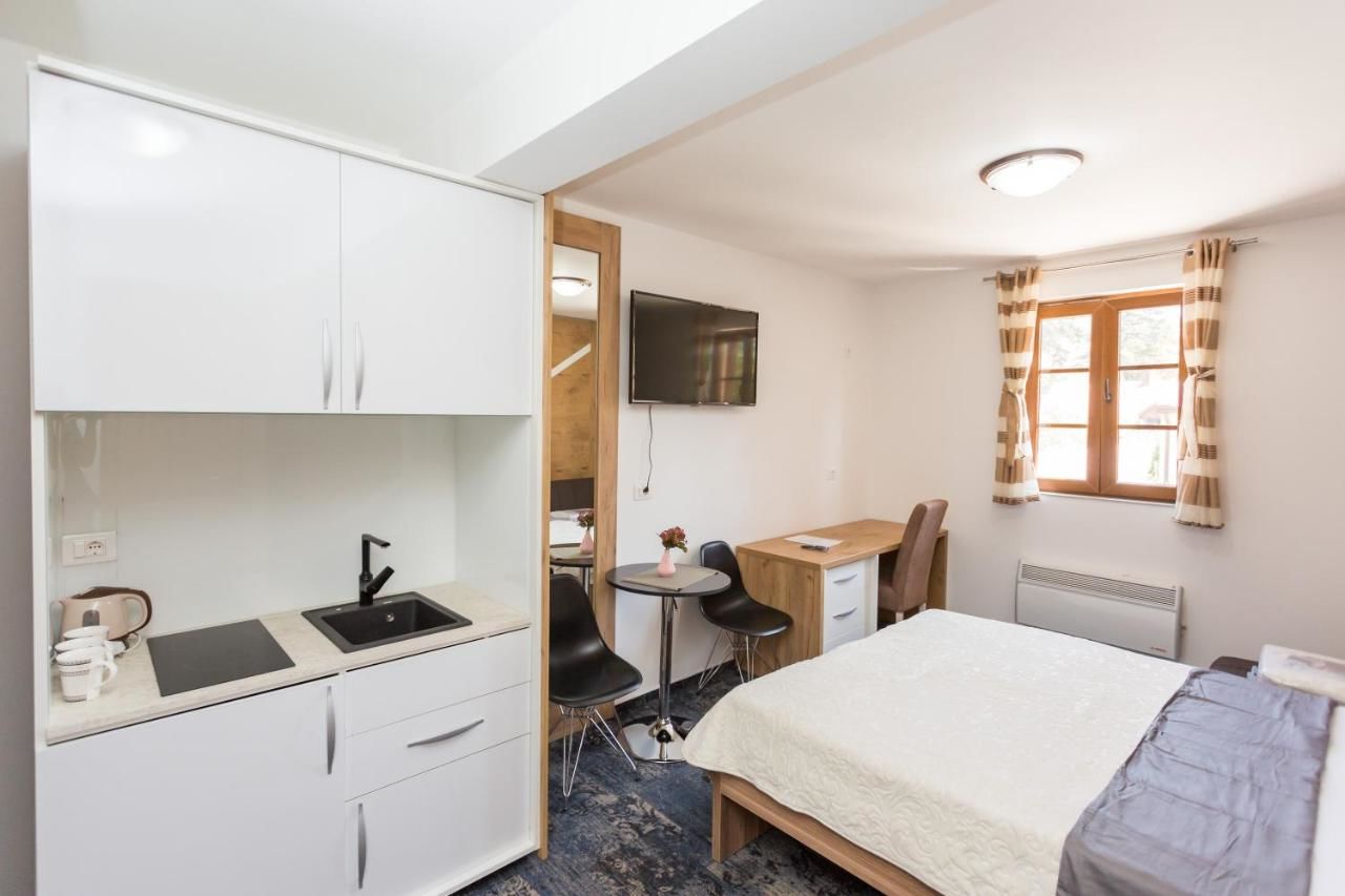 Гостевой дом Tilia Цетине-46