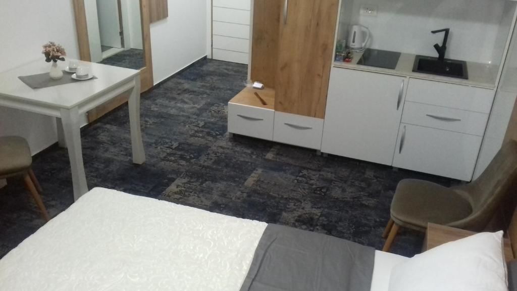 Гостевой дом Tilia Цетине-49