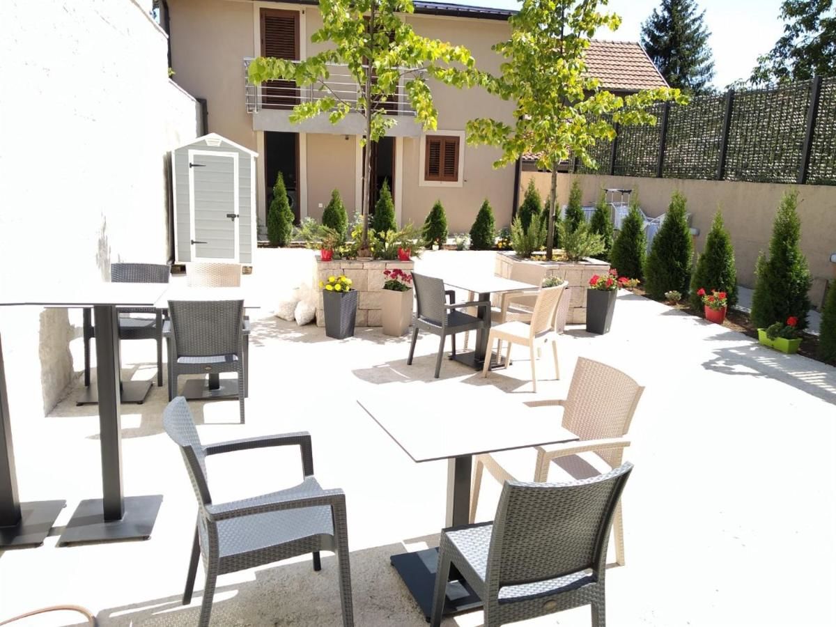 Гостевой дом Tilia Цетине