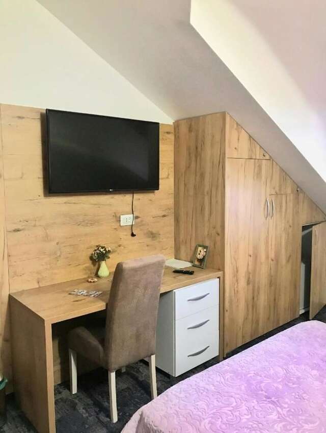 Гостевой дом Tilia Цетине-28